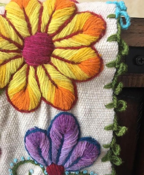 embroidered flowers with filled stitch