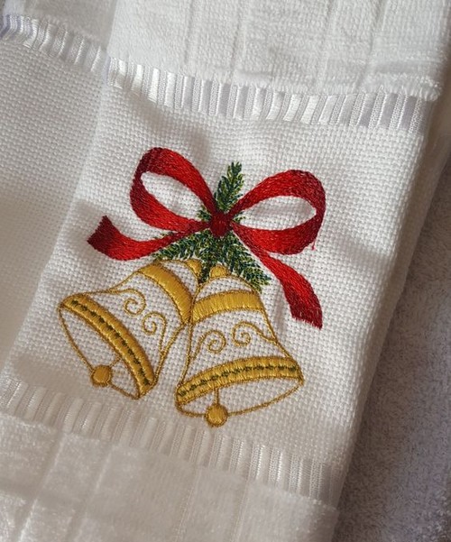 bordar toallas navideñas