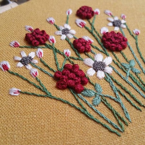 Los mejores puntos para bordar flores - Bordados a Mano